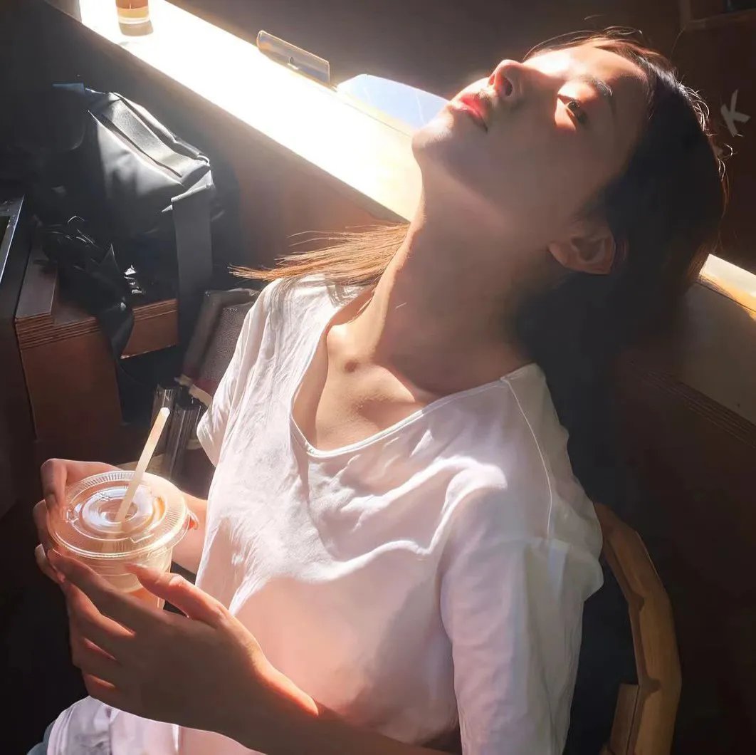 渺小而坚韧